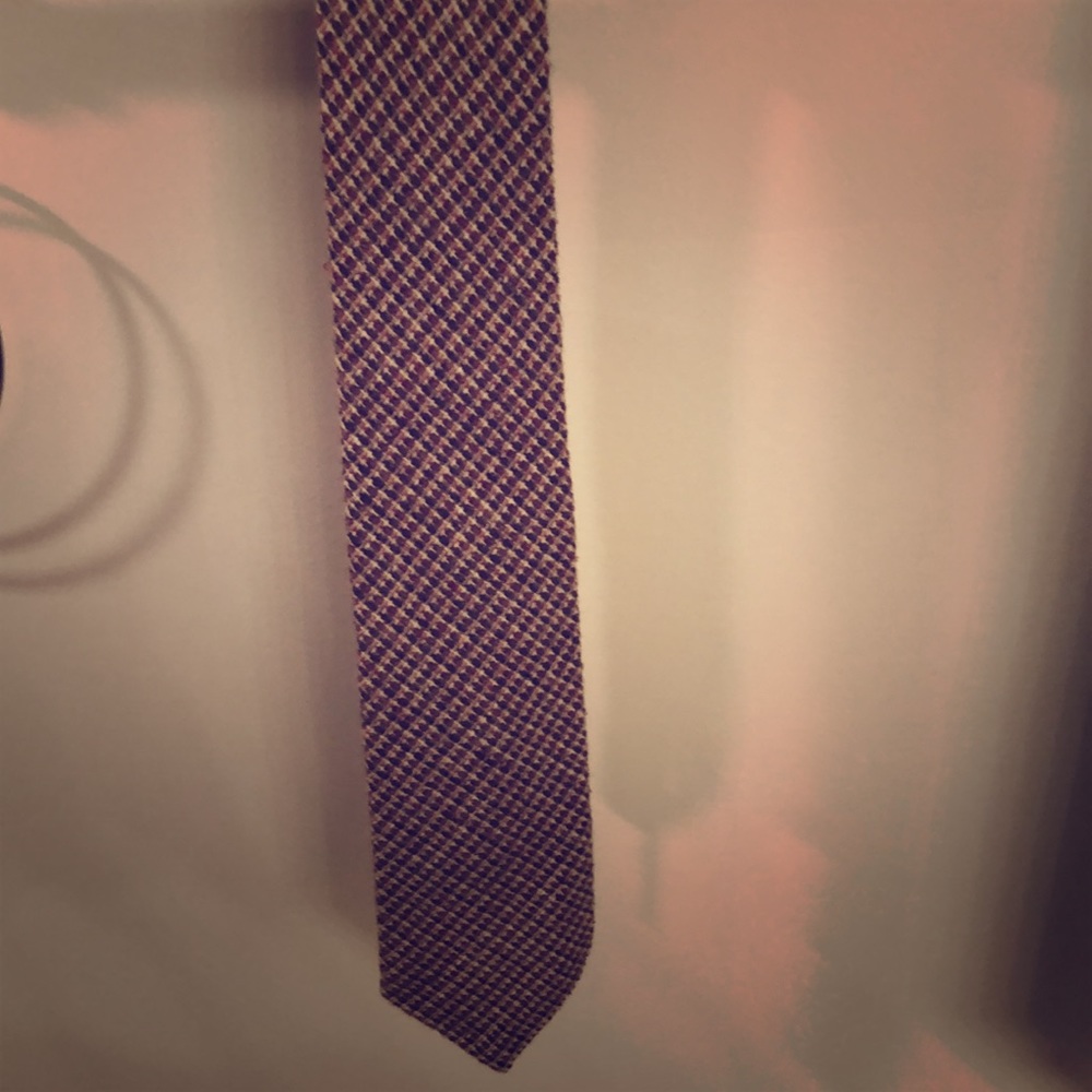 Neck tie
